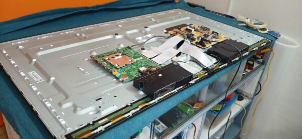 All Brand LED LCD TV Repairs Service Providing